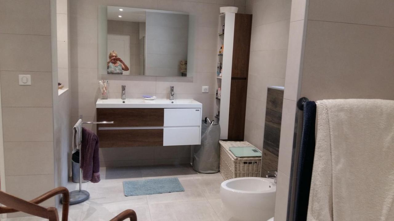 Chambres De La Terre Blanche Санари-сюр-Мер Экстерьер фото